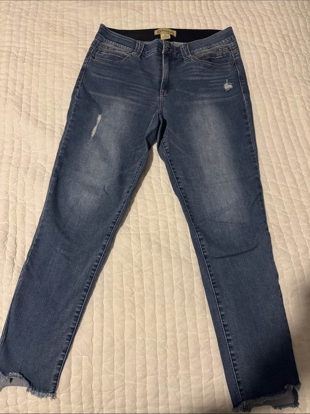 Democracy Medium Blue Skinny Jeans with Frayed Hem